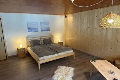 Image de Finkenwiese Suite - mit Billiard und Wintergarten by Interhome