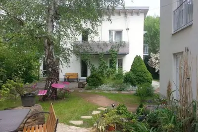 Image de Moderne Erdgeschoss-Wohnung mit Terrasse by Interhome