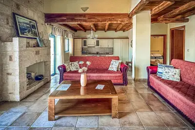 Image de Niriides Villas_Aktea_ 3-Schlafzimmer privater Pool by Interhome