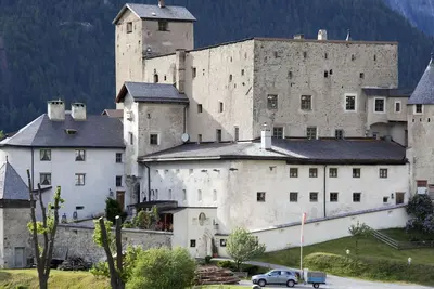 Image de Schloss Naudersberg 2 in Nauders by Interhome