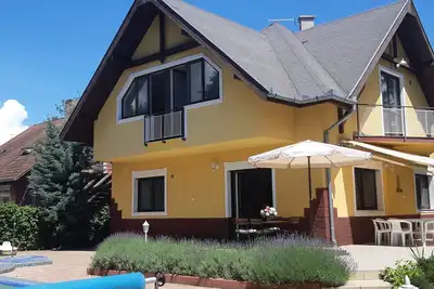 Hannabella mit gemeinschaftlichem Pool by Interhome