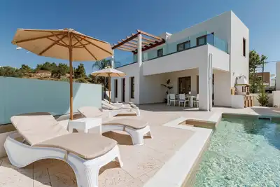 Image de Traditionelle griechische Ferienvilla Eventide by Interhome