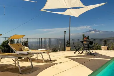 Image de in Castelmola mit Privatem Pool by Interhome