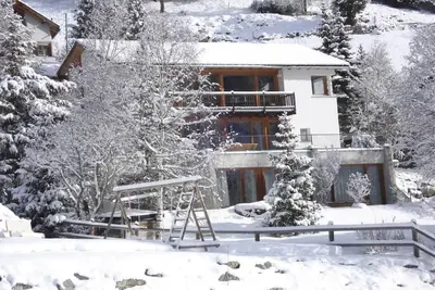 Image de Drei 1/2 -ZiWohnung by Interhome