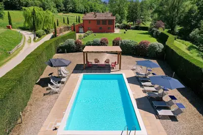 Image de Ferienvilla 'Casa Rossa' mit privatem Pool by Interhome