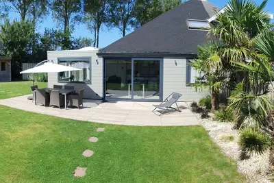 Image de Luxus-Ferienhaus mit Sauna und Kamin by Interhome