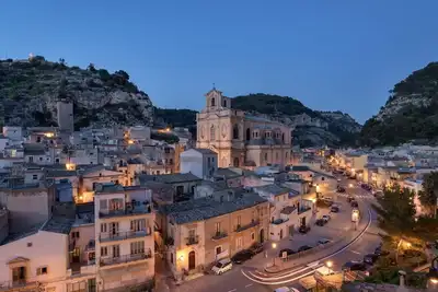 Image de Aristoteles, Wohnung mit Blick in die Nähe des Zentrums von Scicli by Interhome