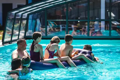 Image de mit Schwimmbad by Interhome