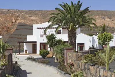 Image de Ruhiges Landhaus Remedios mit Panoramablick by Interhome