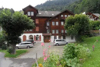 Image de Des Alpes 4-Bettwohnung by Interhome