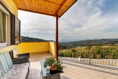 Image de 'Granatapfel' mit Pool by Interhome