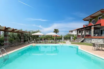 Image de Superior Apartment mit 2 Schlafzimmern und Meerblick by Interhome