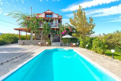 Image de in Notia Rodos mit privatem Garten by Interhome