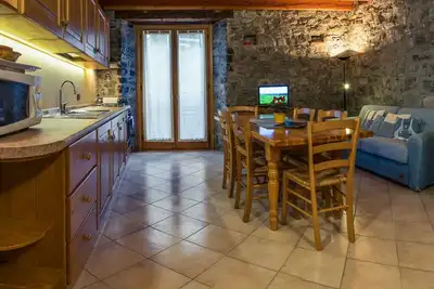 Image de Dreistöckiges Apartment in einem historischen Gebäude by Interhome