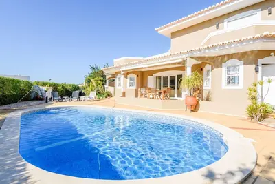 Image de Ferienvilla \"Casa Rita\" mit privatem Pool by Interhome