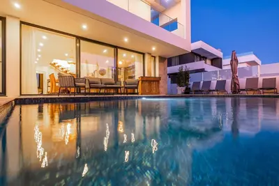 Image de Ferienvilla \"Villa Kambolé\". by Interhome