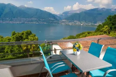 Image de Residenza Viramonte - Casa Cecilia, Wohnung 24 by Interhome