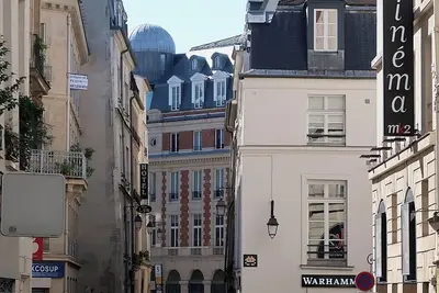 Saint-Germain Exclusive – Rue Serpente by the Seine