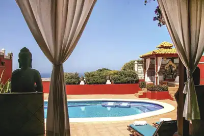 Image de Villa im thailändischen Stil \"Zen\" mit beheiztem Pool by Interhome