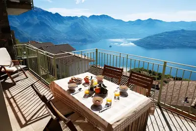 Image de 'Cezanne by Interhome