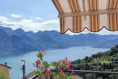 Image de Le Terrazzwe - Drei-Zimmer-Wohnung mit Terrasse und Pool by Interhome