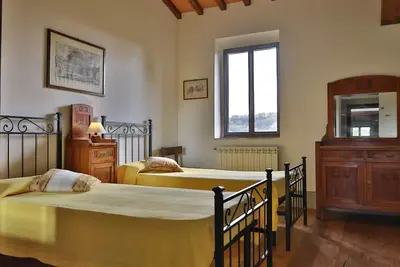Image de Große Wohnung mit 3 Schlafzimmern und 4 Bädern by Interhome
