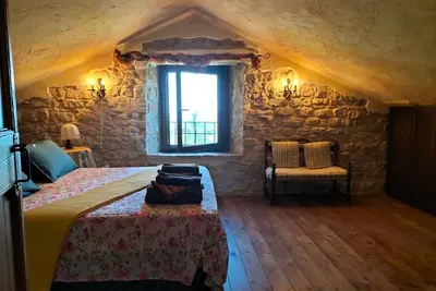 Image de Charmantes Bauernhaus in Penna San Giovanni by Interhome