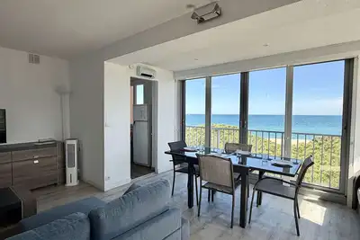 Image de Appartement en bord de mer, 4 couchages, accès direct plage