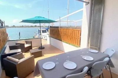 Image de Maison jumelée 5 chambres à Roses, proche centre avec terrasse et canal