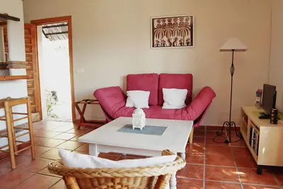 Image de Landgut \"Jacaranda\" mit Terrasse by Interhome