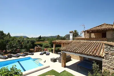 Image de Fabelhafte Restaurierung mit beeindruckendem Ergebnis by Interhome