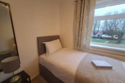 Image de Maison-Moderne-Salle de bain privée