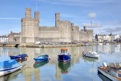 Image de 2 Bed in Caernarfon (oc-wag359)