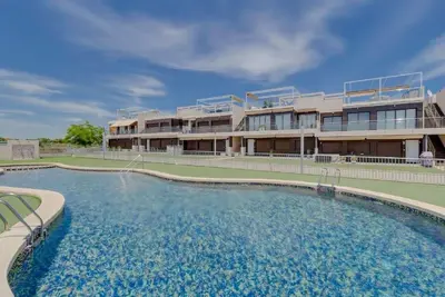 Image de Wohnung \"Playa Elisa\" mit Gemeinschaftspool by Interhome