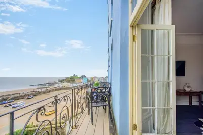 Image de 2 Bed in Tenby (oc-25953)