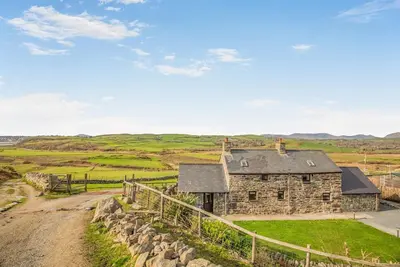 Image de 4 Bed in Morfa Bychan (oc-520440)