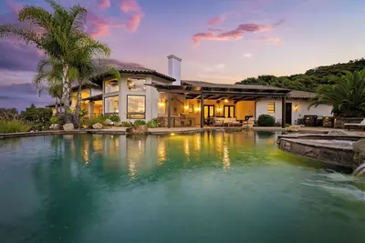 Image de Luxury San Diego Retreat w/ Pool & Epic Sunsets Wine Country Farm