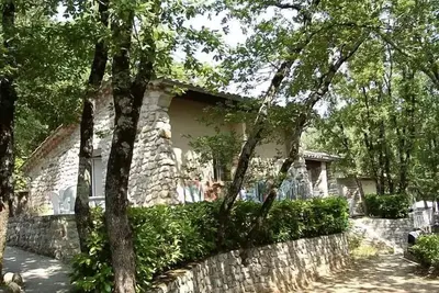 Image de Pavillon 6- 1 chambre + 1 chambre cabine + terrasse + Climatisation + Tv - 40m² 6 personnes