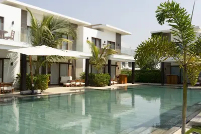 Image de Pool Entry | 7 guests | 2 bedrooms