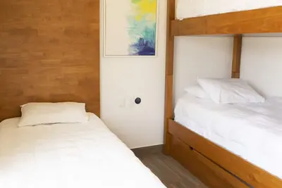 Image de Villa with direct pool access in gathered complex