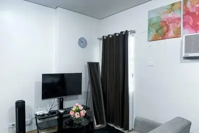 Image de Your Relaxed Urban Retreat with Resort Amenities