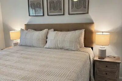 Image de 3-bedroom house, each on-suite full bathrooms, Easley/Clemson/Greenville