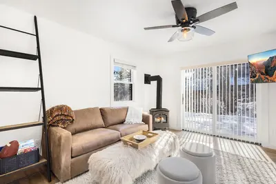 Image de Viking Trail: Riverside Ski Access w/ Hot Tub!