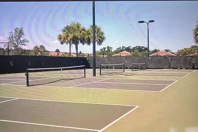 Image de Spacious 2 bedroom 2 bathroom  condo in golf and tennis community
