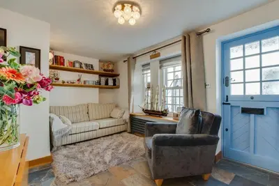 2 Bed in Looe (oc-l30058)