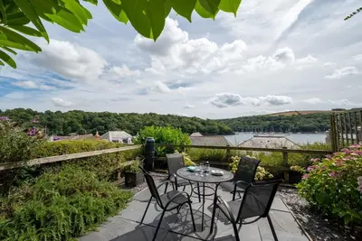 Image de 2 Bed in Fowey (oc-secret)