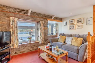 2 Bed in Polruan (oc-denzil)