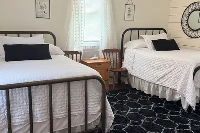 Image de Cozy Studio Retreat in Middletown