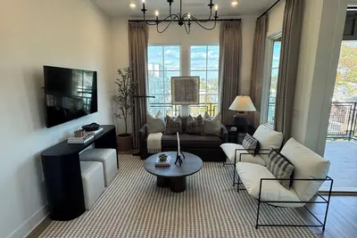 Image de Cozy 2-bedroom townhome in West midtown