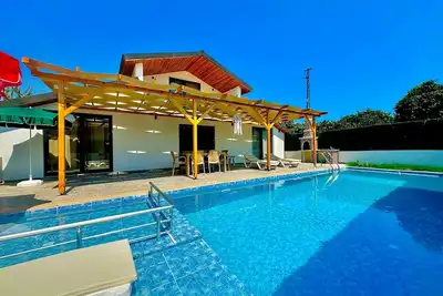 Image de History at Your Doorstep: 3-Br Pool Villa in Demre - Near St. Nicholas Church